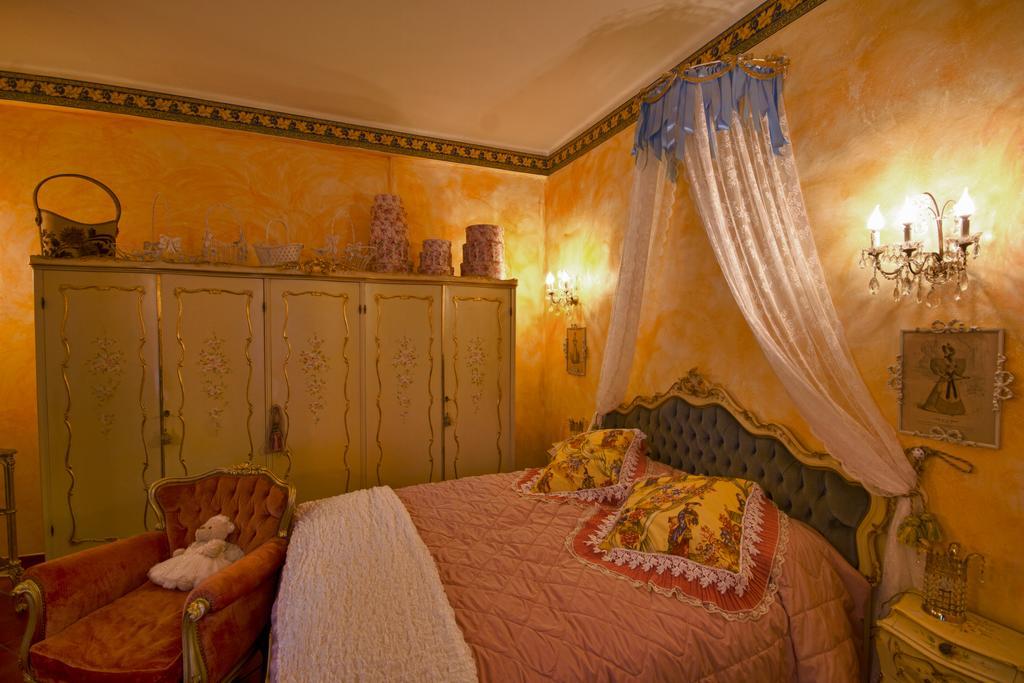 La Maison Delle Favole Desenzano del Garda Exterior foto