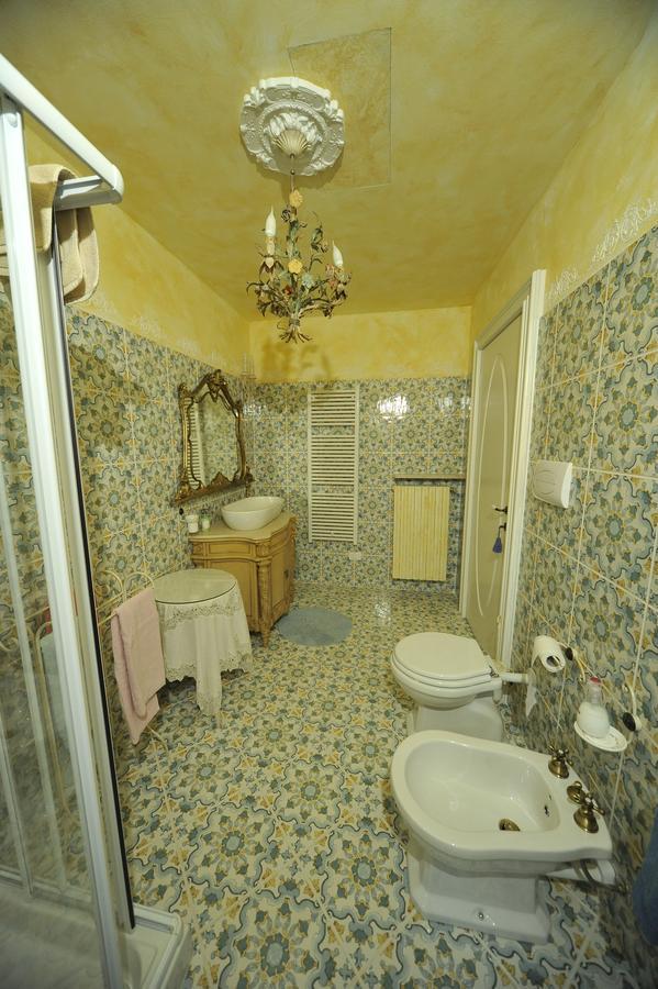 La Maison Delle Favole Desenzano del Garda Exterior foto